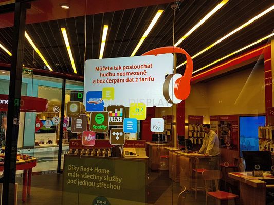 جودة فيلم شفاف الهولوغرام الذاتي لاصق شاشة الإسقاط الخلفي 1.52 متر العرض مصنع