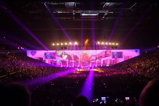 جودة الأبيض الحجاب شاشة شاشة التصوير المجسم لحضور حفل زفاف الهولوغرام وإطلاق المنتج مصنع